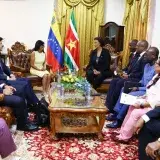 Surinam destaca alianza histórica con Venezuela en visita oficial