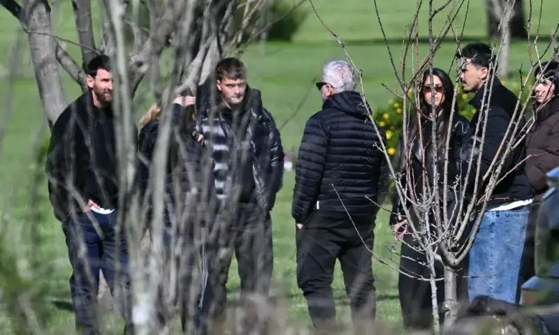 Messi despidió a su padre en Rosario en una ceremonia privada