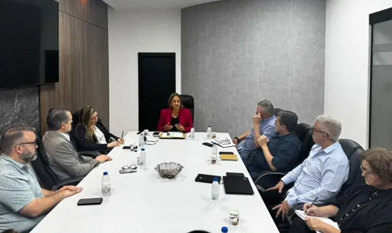Maracaibo impulsa formalidad comercial con alianza Sedemat y cámaras