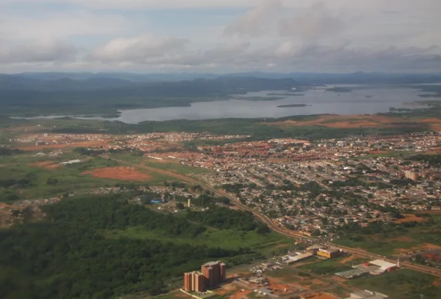 File:Vista aérea de Ciudad Guayana, estado Bolívar. Venezuela.jpg