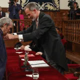 Rafael Cadenas recoge el Cervantes con un llamado a la democracia