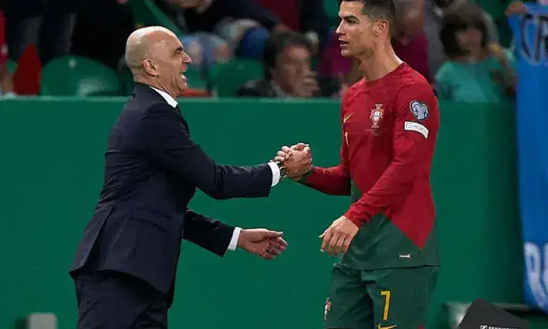 Roberto Martínez dice que Cristiano sigue siendo "muy valioso"