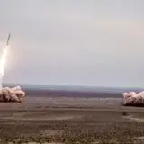 EE.UU. y Irán intensifican hostilidades y cierran el estrecho de Ormuz