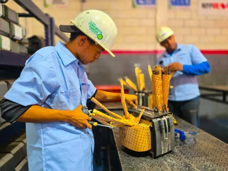 Zulia suma 376 transformadores y eleva la entrega a 896
