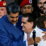 Juez en EE. UU. fija multa de 314 millones a Maduro