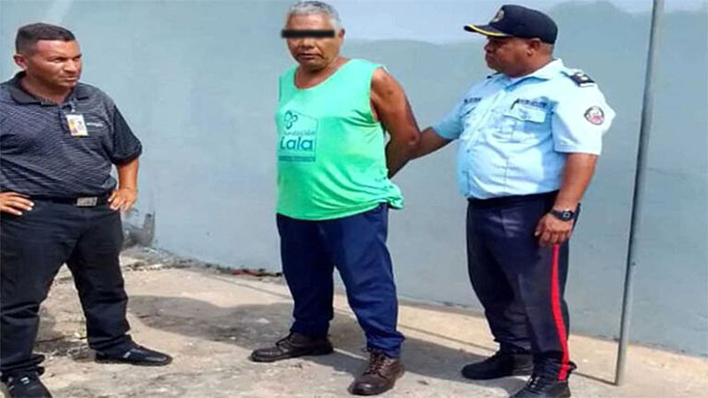 Sexagenario mató a dos vecinas a machetazos en riña callejera