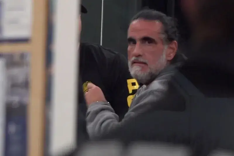 Saab se declara inocente y se cae audiencia en Florida