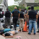 Al menos 10 personas muertas deja ola de violencia en Ecuador