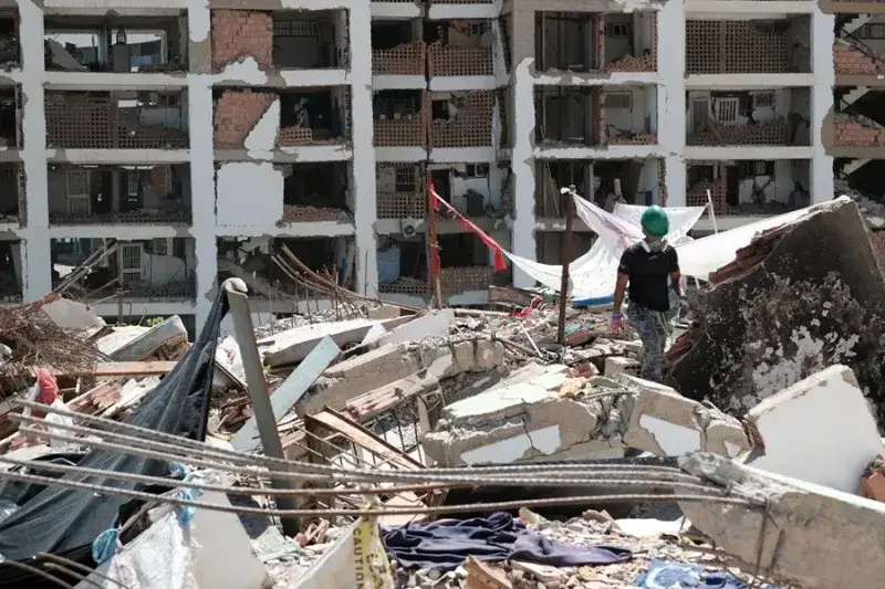 Venezuela y ONU planean casas prefabricadas tras terremotos