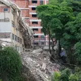 Colapsa parte del San Judas Tadeo en La Pastora sin dejar heridos