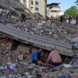 Habilitan once terrenos para escombros por terremotos