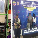 
				Microtraficantes de drogas en el Gran Bazar fueron detenidos por el CPNB (Vídeos)			