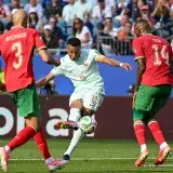 Francia avanza a semifinales tras goleada 2-0 sobre Marruecos