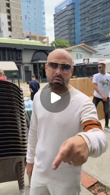 Publicación de Instagram de Omar Enrique