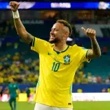 Neymar reapareció con Brasil tras casi tres años