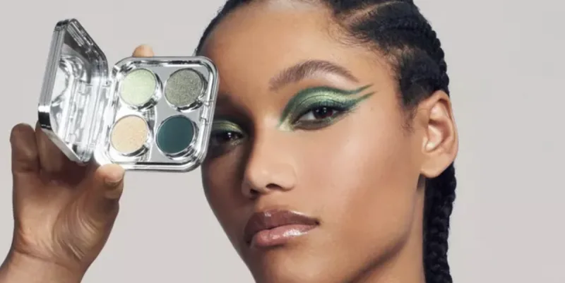 The 33 Best Makeup Gift Sets For the Ultimate Beauty Lover