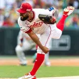 Pedro Ávila brilla en Corea con seis entradas sin hits