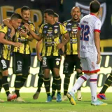 Táchira goleó a Inter de Barinas y extendió el invicto en el Clausura