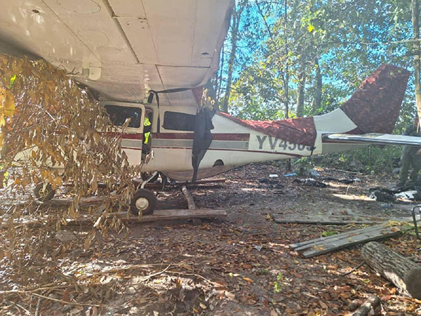 FANB inutilizó a dos narcoavionetas en Apure (+Fotos)