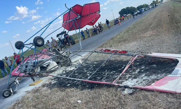 Aeroplano liviano se estrella tras enredarse con cableado en Portuguesa