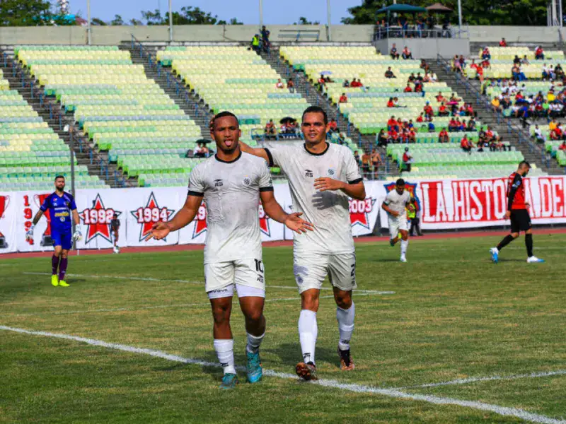 Mineros de Guayana recibe en horas bajas a Carabobo