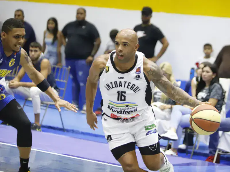Gregory Vargas comandó a Gladiadores en Anaco