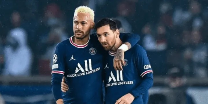 Refuerzan la seguridad en las casas de Messi y Neymar tras los insultos