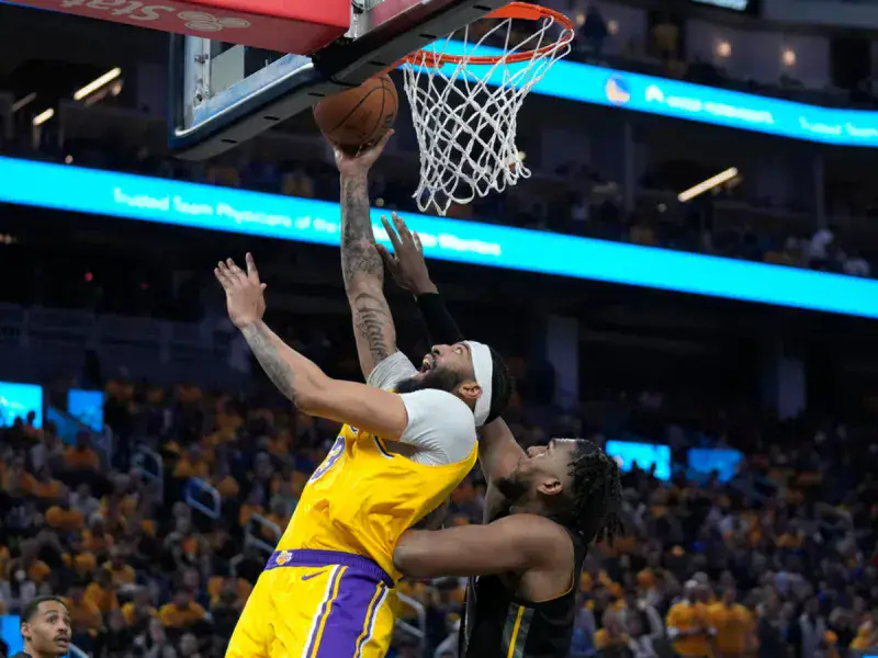 Lakers toman el primero de la serie ante Warriors