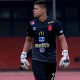 Wilbert Hernández seguirá en el Caracas