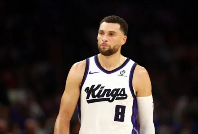 LaVine activa su opción de $49 millones y complica la hoja salarial de Sacramento