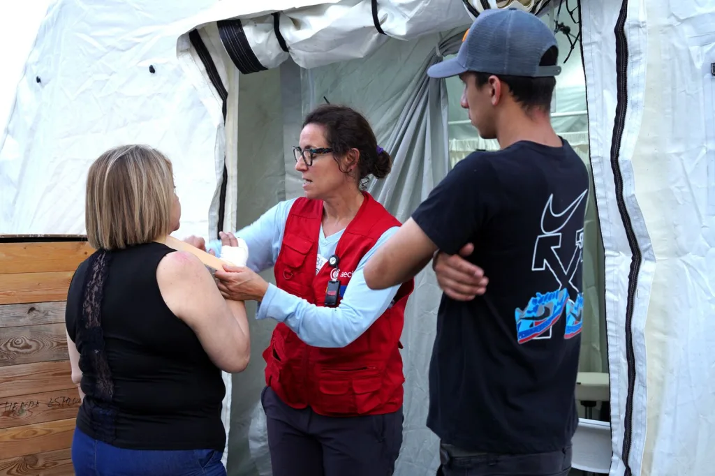 Hospital de campaña español en Caracas brinda atención a 1.805