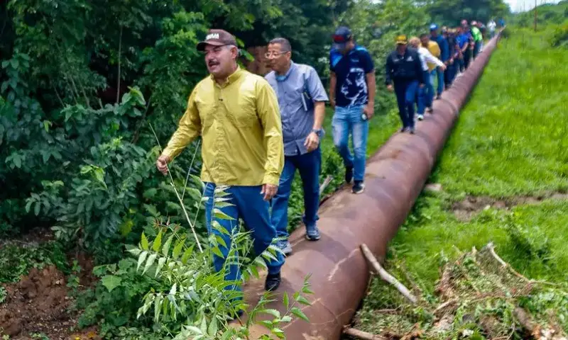 Inician obras de sustitución de colectores y tubería en Lagunillas