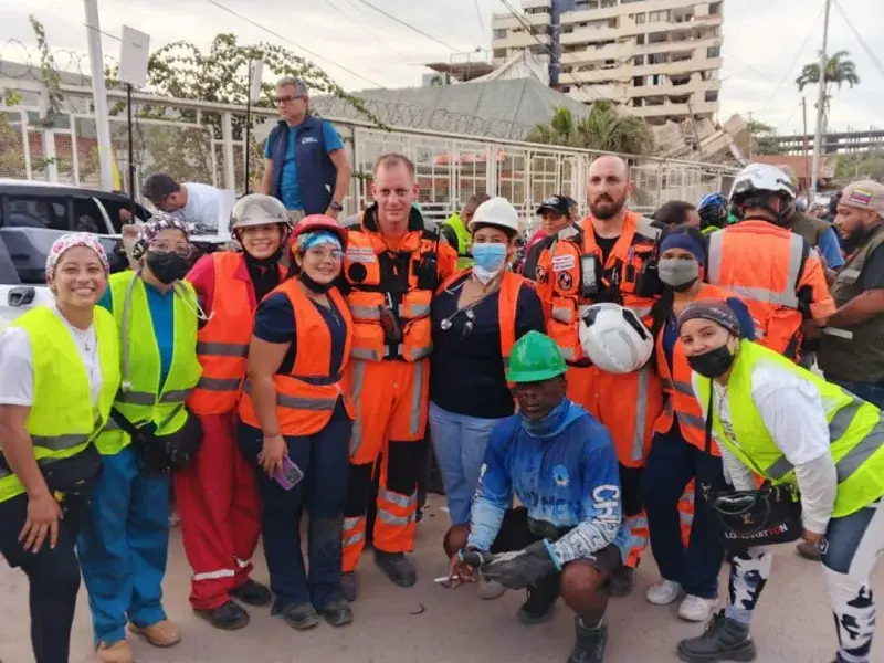 24 jóvenes de Cabimas viajaron a la zona afectada por los sismos para apoyar rescates