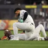 Chisholm Jr. abandona el juego tras fuerte choque con Domínguez en Detroit