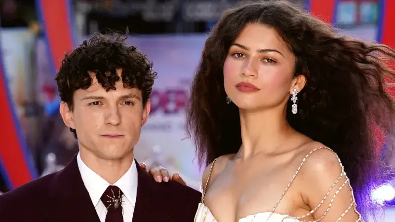 Zendaya y Tom Holland sellan su boda con una fiesta privada