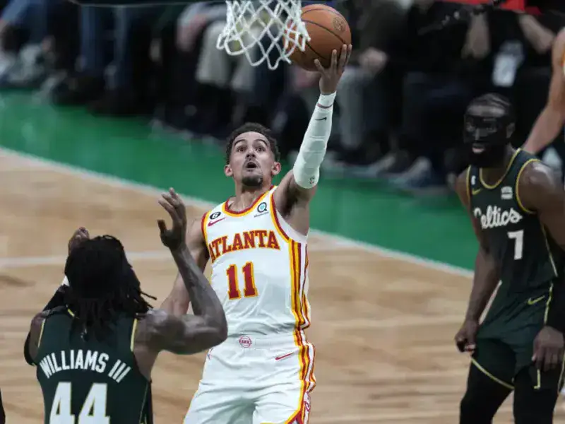 Trae Young fue el héroe de Hawks