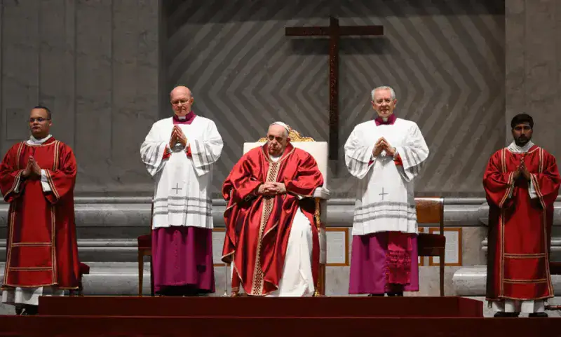 El Papa incluye la violencia en Sudamérica en su Vía Crucis
